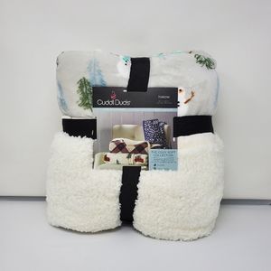 Cuddl Duds Sherpa Throw Blanket